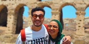 العالمي : بالصور.. أحمد عبد الوهاب يحتفل بالعيد مع زوجته في روما fxcc.ae