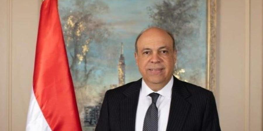 العالمي : وزير الطيران يهنئ العاملين بالقطاع بمناسبة حلول عيد الأضحى المبارك fxcc.ae