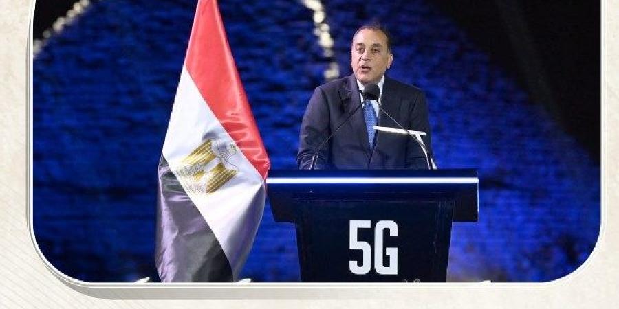 العالمي : بالإنفوجراف.. أبرز أنشطة رئيس الوزراء في أسبوع.. 250 ألف فرصة عمل يوفرها جريان fxcc.ae