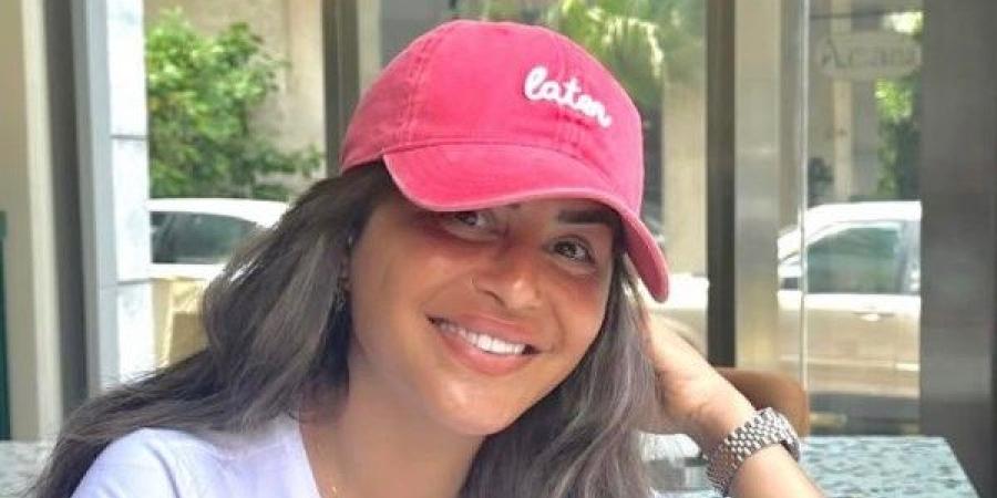 العالمي : منة فضالي تهنئ جمهورها بعيد الأضحى: يا رب كل أيامكم أعياد وخيرات fxcc.ae