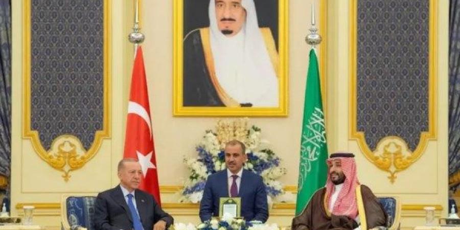 العالمي : الرئيس التركي يشيد بتنظيم الحج في اتصال مع ولي العهد السعودي fxcc.ae